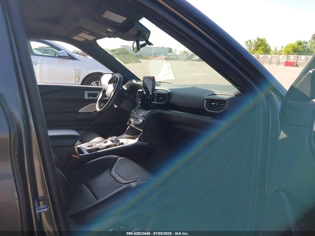 1FM5K8GC8LGA92352 Ford Explorer St
