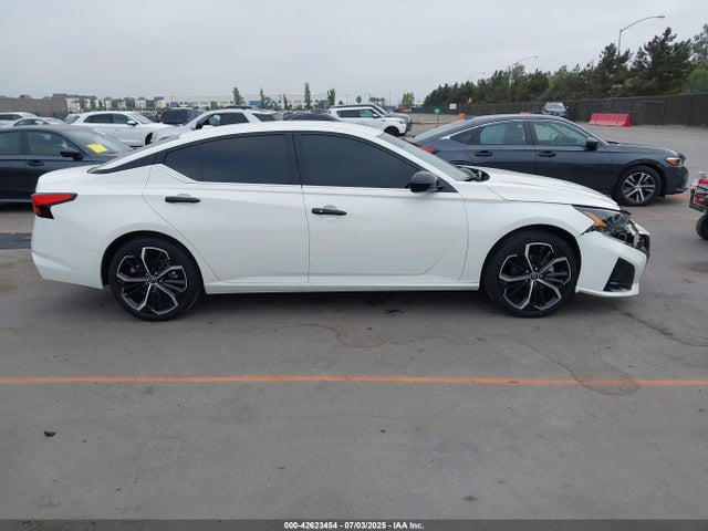 Nissan 2025 2025 1N4BL4CV7SN328445 Image 14