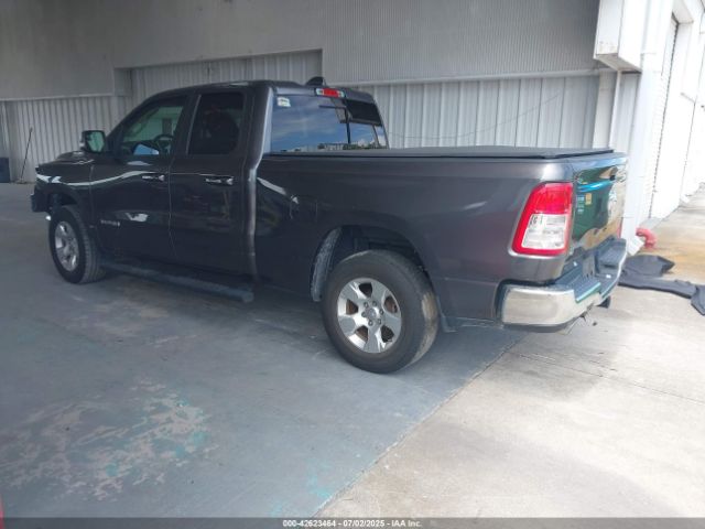 2020 RAM 1500 1C6RREBT7LN121222 Photo 2