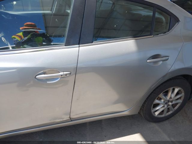 JM1BM1W78E1119018 Mazda pe