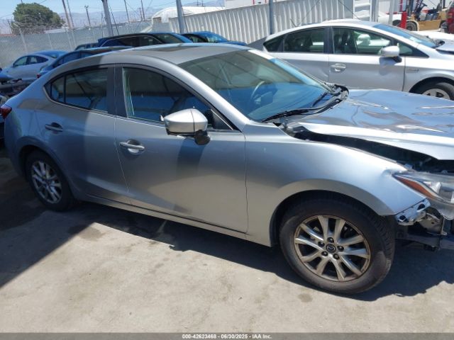 JM1BM1W78E1119018 Mazda pe