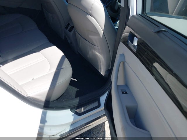 2017 Hyundai Sonata Hybrid Limited მანქანა იყიდება აუქციონზე, vin: KMHE34L3XHA067314, აუქციონის ნომერი: 42623538