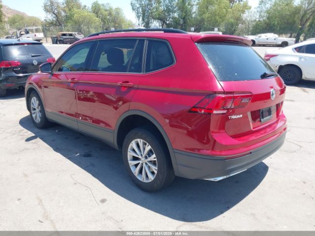 2018 VOLKSWAGEN TIGUAN 3VV1B7AX4JM043324 Photo 2