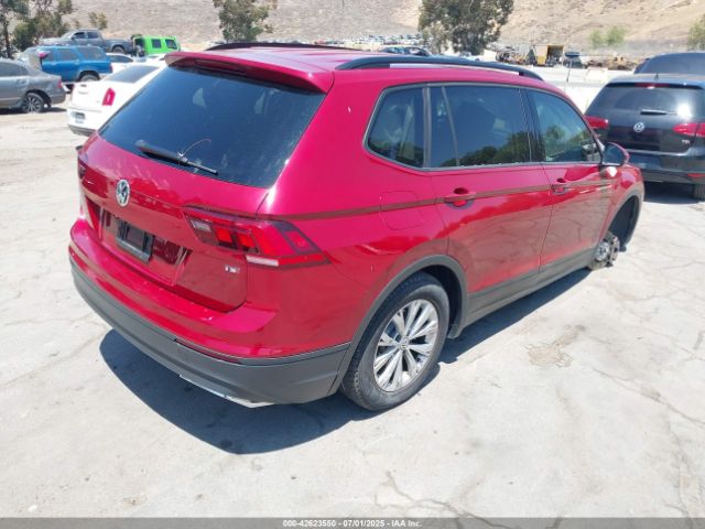 2018 VOLKSWAGEN TIGUAN 3VV1B7AX4JM043324 Photo 3