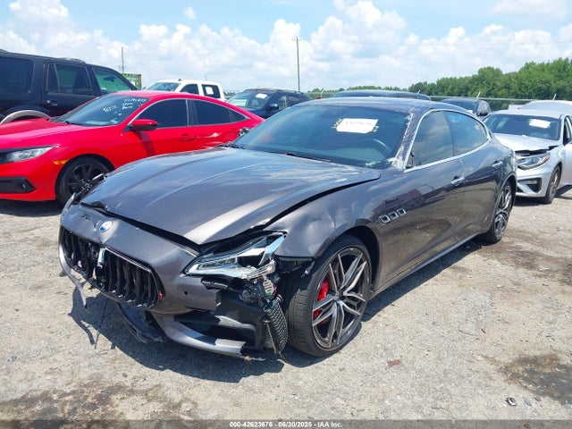 ZAM56YRM8PX420272 Maserati Quattroporte