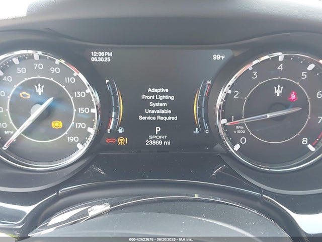 ZAM56YRM8PX420272 Maserati Quattroporte