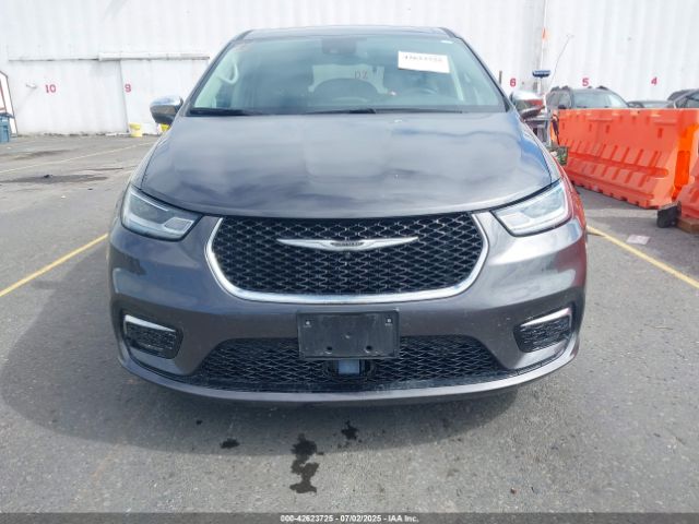 2022 CHRYSLER PACIFICA HYBRID 2C4RC1S72NR123083 Photo 5