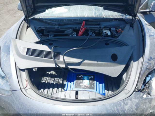 2023 TESLA MODEL 3 5YJ3E1EA8PF615722 Photo 9