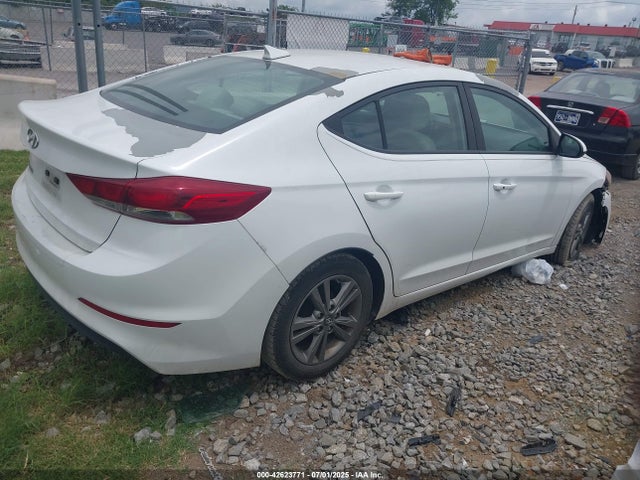 5NPD84LF6HH017210 Hyundai 2017