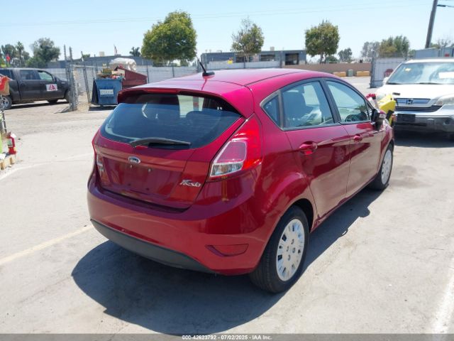 3FADP4EE7FM110886 Ford 2015