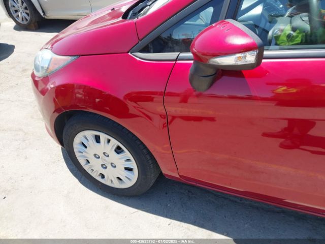 3FADP4EE7FM110886 Ford 2015