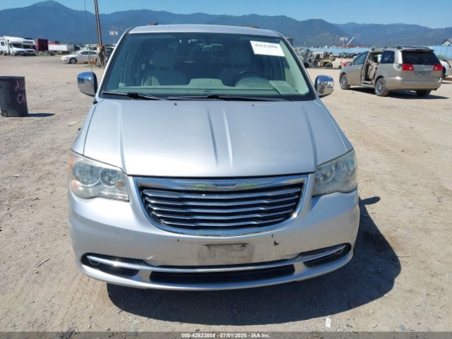 2011 CHRYSLER TOWN & COUNTRY 2A4RR8DG5BR630926 Photo 5
