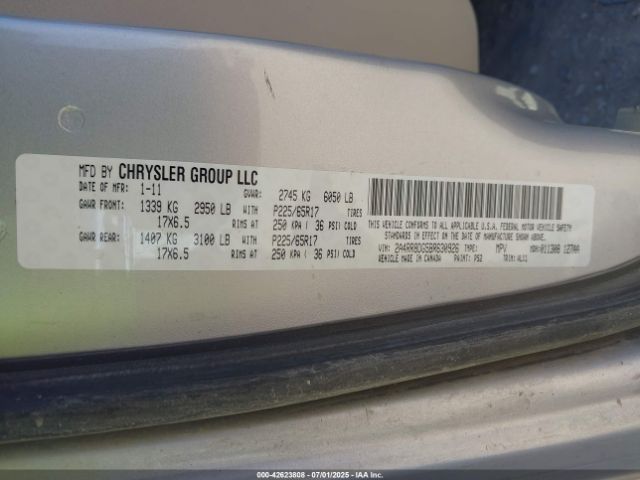 2011 CHRYSLER TOWN & COUNTRY 2A4RR8DG5BR630926 Photo 8