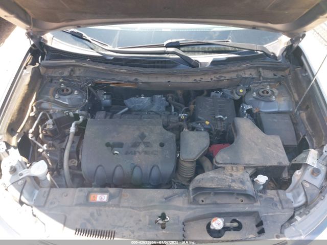 2020 MITSUBISHI OUTLANDER JA4AD2A32LJ001883 Photo 9