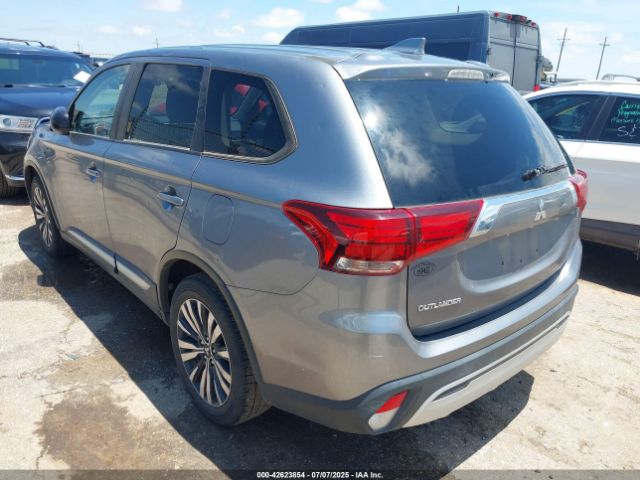 2020 MITSUBISHI OUTLANDER JA4AD2A32LJ001883 Photo 2