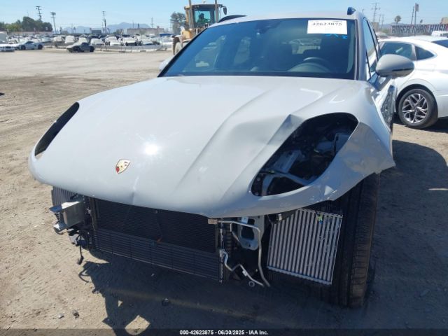 2024 PORSCHE MACAN WP1AG2A50RLB40128 Photo 5