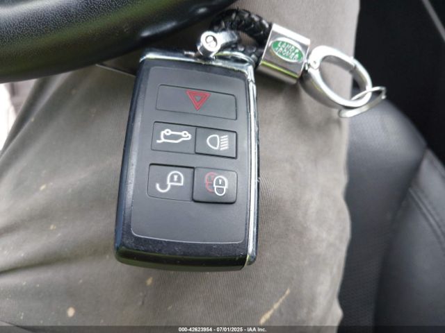 2019 LAND ROVER DISCOVERY SALRG2RV9KA093667 Photo 10