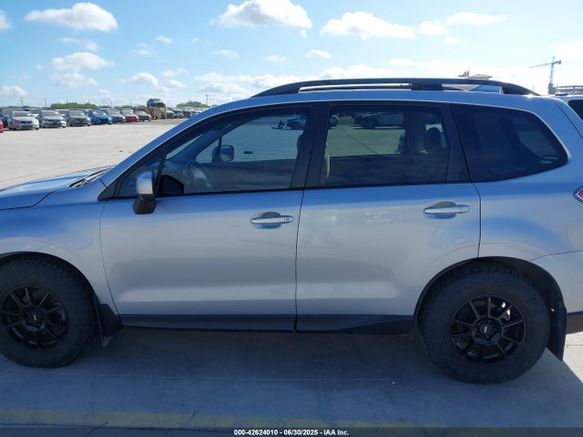 Subaru naturally aspirated u5 2016 JF2SJADC3GG521703 Image 15