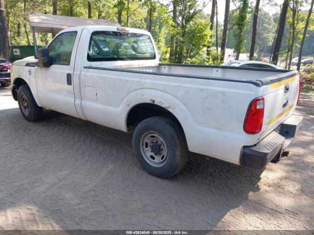 2013 FORD F-250 1FTBF2A66DEB82141 Photo 2