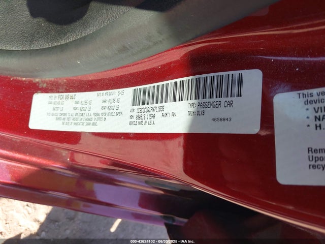 1C3CCCCG1FN711835 Chrysler 200