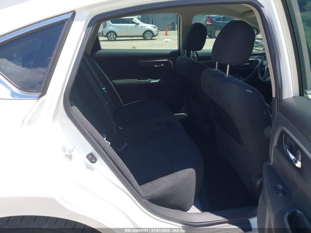 Nissan Altima 2015 1N4AL3AP5FC190433 Image 8