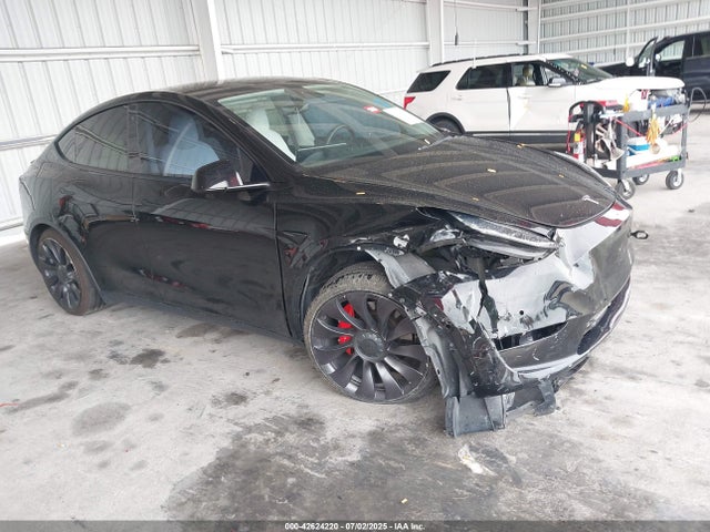 2020 TESLA MODEL Y 5YJYGDEF6LF049776 Photo 0
