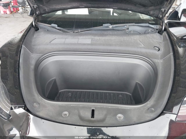 2020 TESLA MODEL Y 5YJYGDEF6LF049776 Photo 9