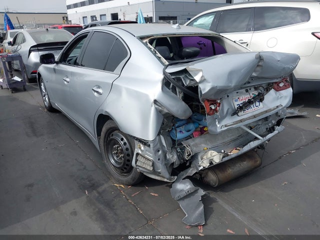 JN1BV7AP8FM339298 Infiniti 2015