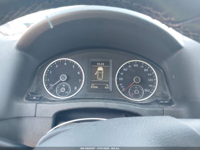 2011 VOLKSWAGEN TIGUAN WVGBV7AXXBW541213 Photo 6