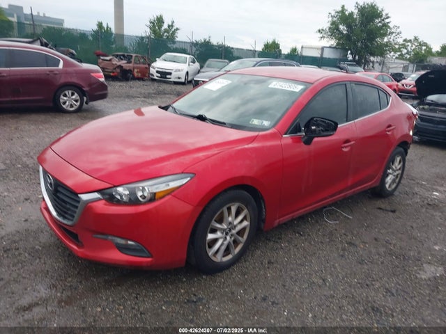 Mazda pe 2017 3MZBN1U76HM101587 Image 2