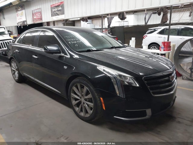 2018 CADILLAC XTS 2G61U5S38J9156441 Photo 0