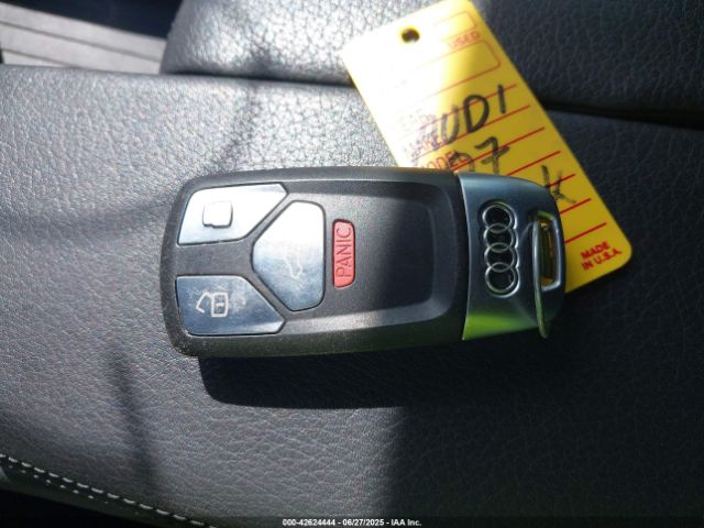 WA1LAAF72HD017790 Audi 2017