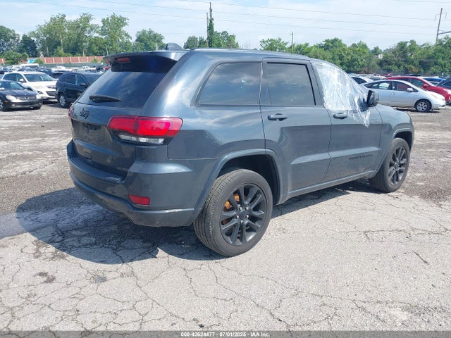 1C4RJFAG1JC135927 Jeep 2018