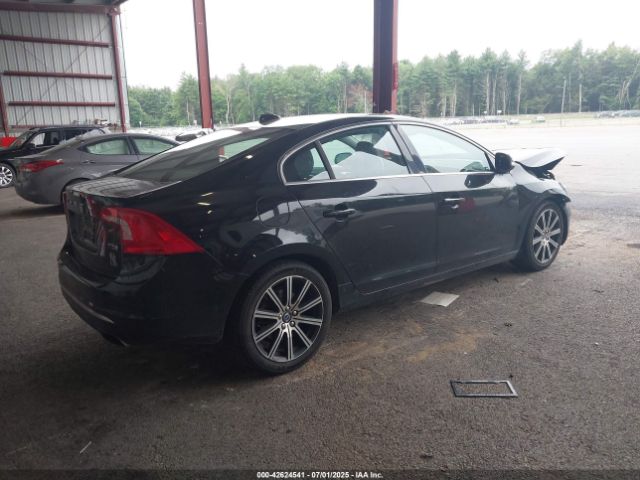 2018 VOLVO S60 INSCRIPTION LYV402HK9JB168968 Photo 3