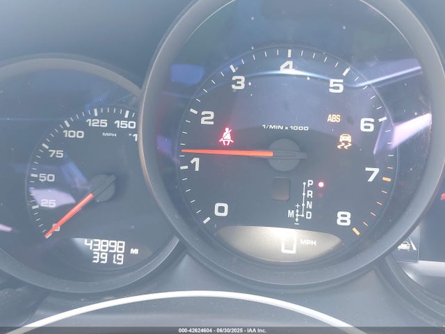 Porsche Macan 2018 WP1AA2A50JLB15798 Image 15