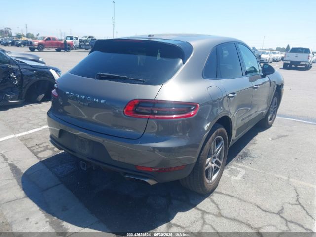 2018 PORSCHE MACAN WP1AA2A50JLB15798 Photo 3