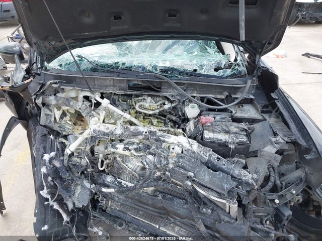 JN8AT2MTXJW470681 Nissan 2018
