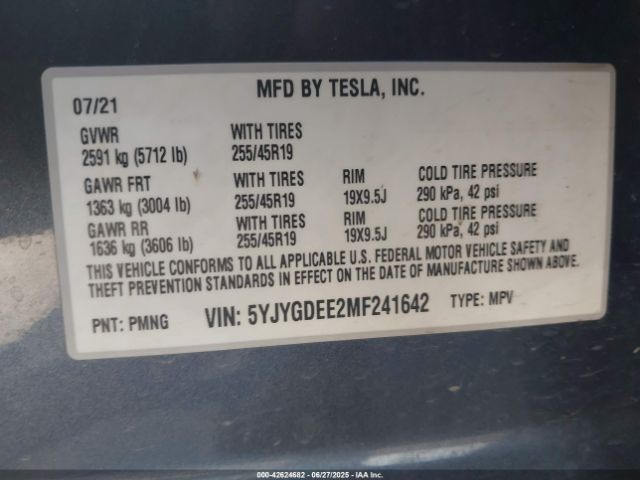 2021 TESLA MODEL Y 5YJYGDEE2MF241642 Photo 8