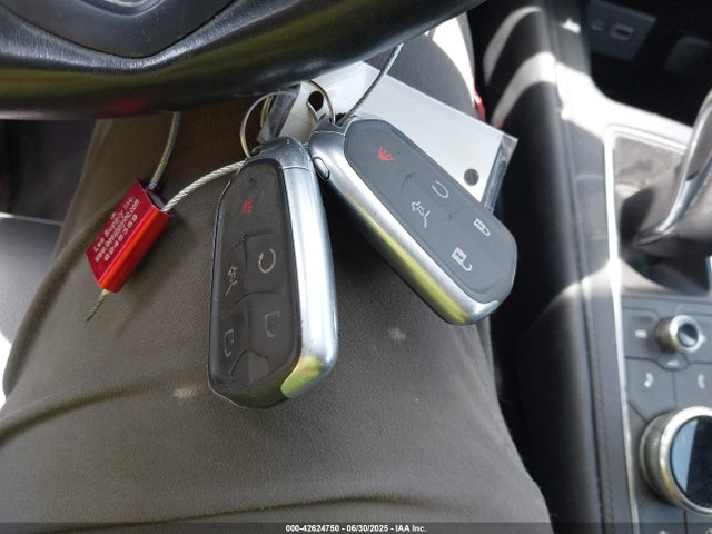 2019 CADILLAC XT4 1GYFZER49KF175912 Photo 10