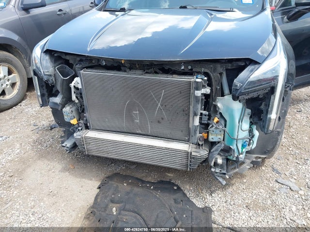 2019 CADILLAC XT4 1GYFZER49KF175912 Photo 5