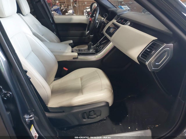 Land Rover aj133 s/c 2022 SALWR2SE4NA799635 Image 5