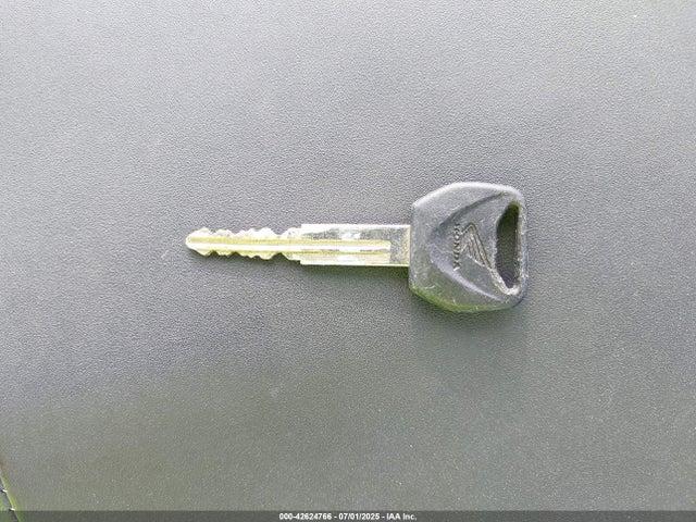 MLHNC5116G5200084 Honda Nc51e-2100001