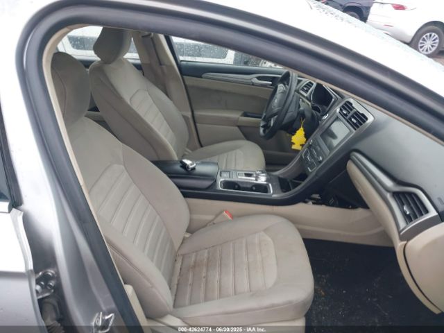 2020 FORD FUSION 3FA6P0HD7LR195277 Photo 4