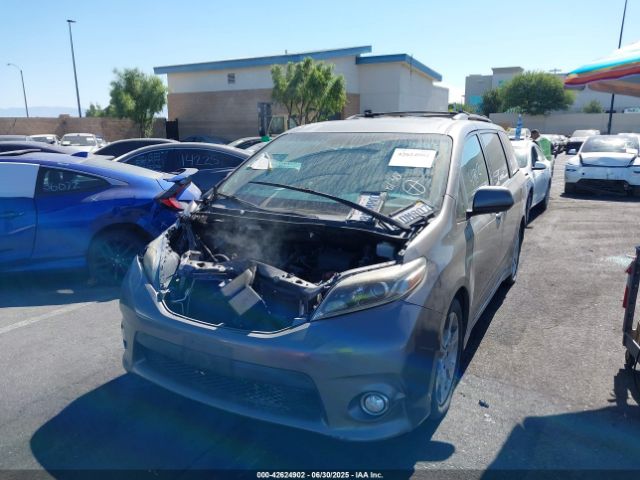 2017 TOYOTA SIENNA 5TDXZ3DC3HS878945 Photo 5