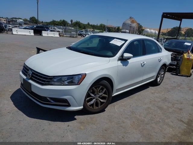 1VWAT7A30HC085703 Volkswagen 1.8 tsi