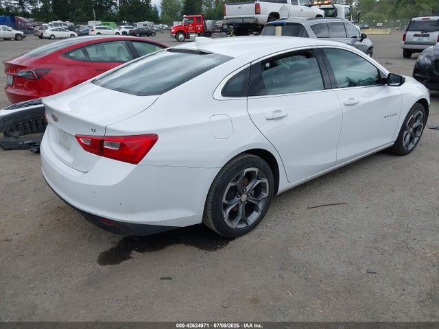 1G1ZD5ST4RF131208 Chevrolet lfv