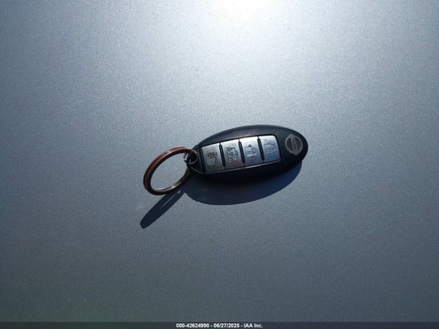 3N1AB7AP2EY323954 Nissan 2014