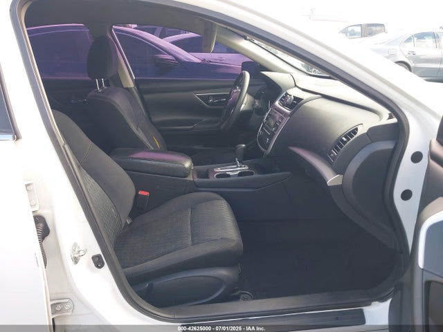 1N4AL3AP4HN352995 Nissan 2017