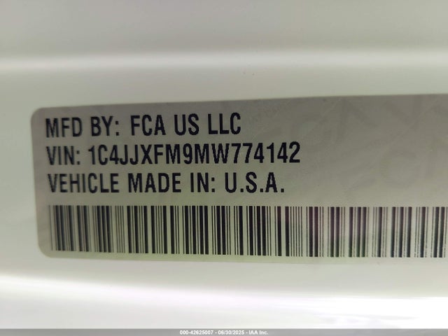 1C4JJXFM9MW774142 Jeep 2021