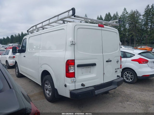 1N6AF0KY4GN815298 Nissan 2016